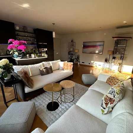 Beautiful Terrace Invalides And Fireplace Apartment *