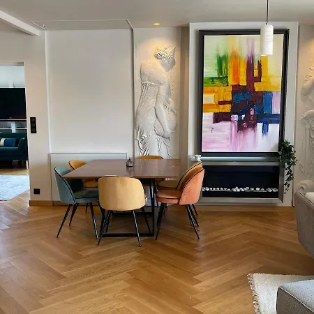 Beautiful Terrace Invalides And Fireplace Apartment Paris